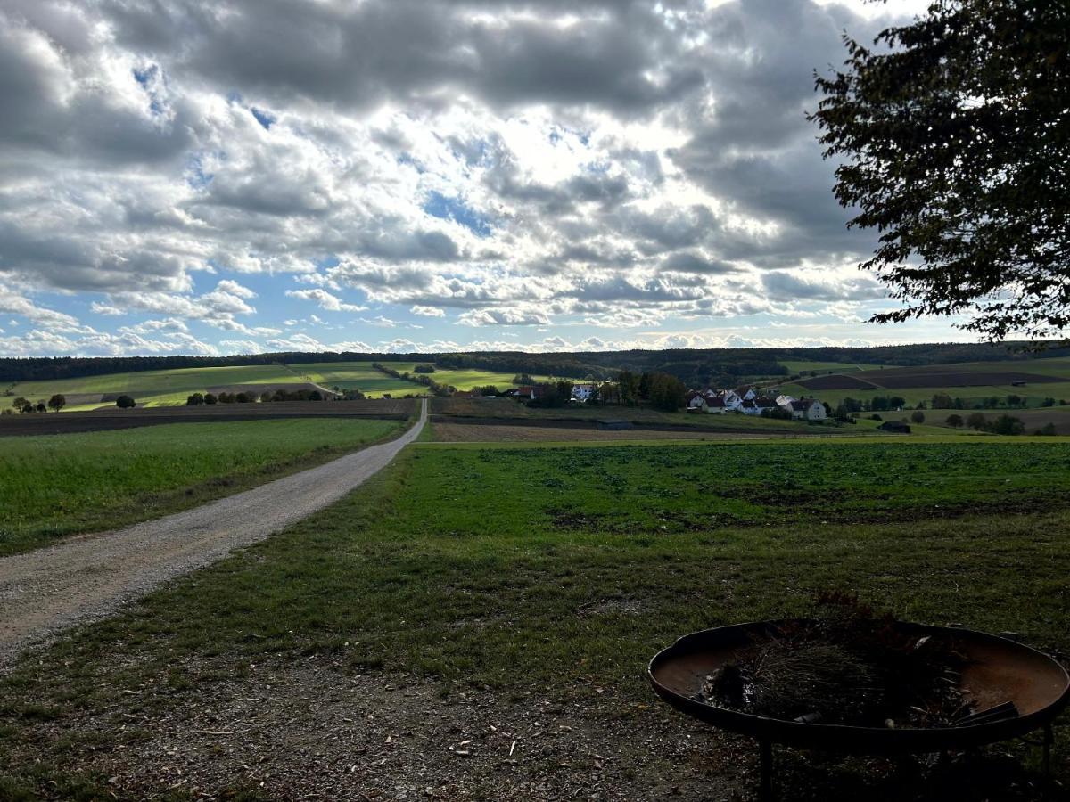 Ferienwohnung Im Usseltal - Zirben Spa - Monheimer Alb - Altmuehltal - Familie Geyer Daiting Monheim  Eksteriør bilde