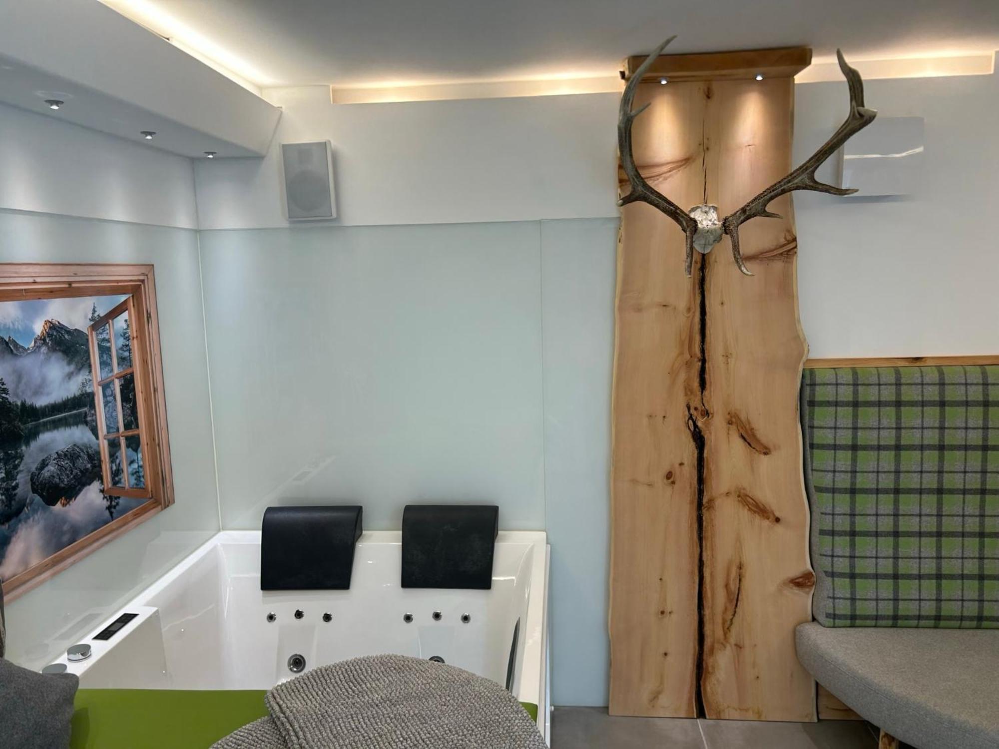 Ferienwohnung Im Usseltal - Zirben Spa - Monheimer Alb - Altmuehltal - Familie Geyer Daiting Monheim  Eksteriør bilde
